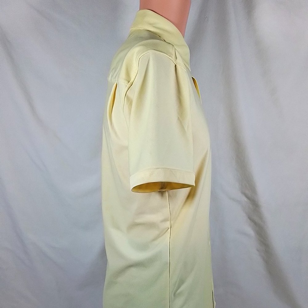 VRST Men's Short Sleeve Button Down Shirt-Butter Yellow Heather-Small-NWT - Picture 2 of 4